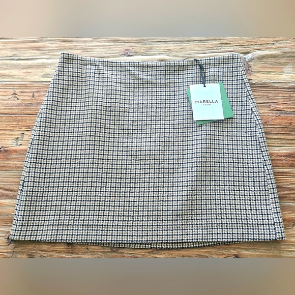 NWT Marella Women's Houndstooth Mini Whisky Wool Skirt: Color- Camel: Size- 10 - Picture 2 of 11